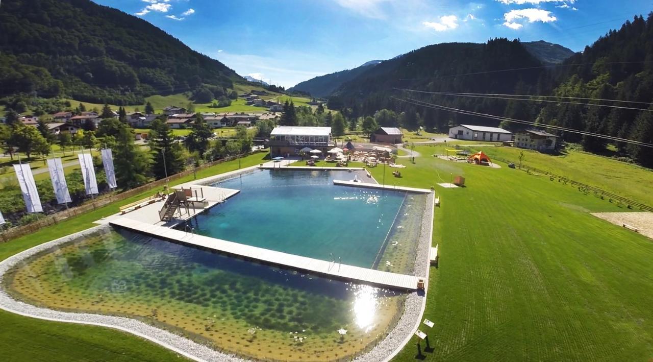 Alpine Lodge Kloesterle Am Arlberg Exterior foto